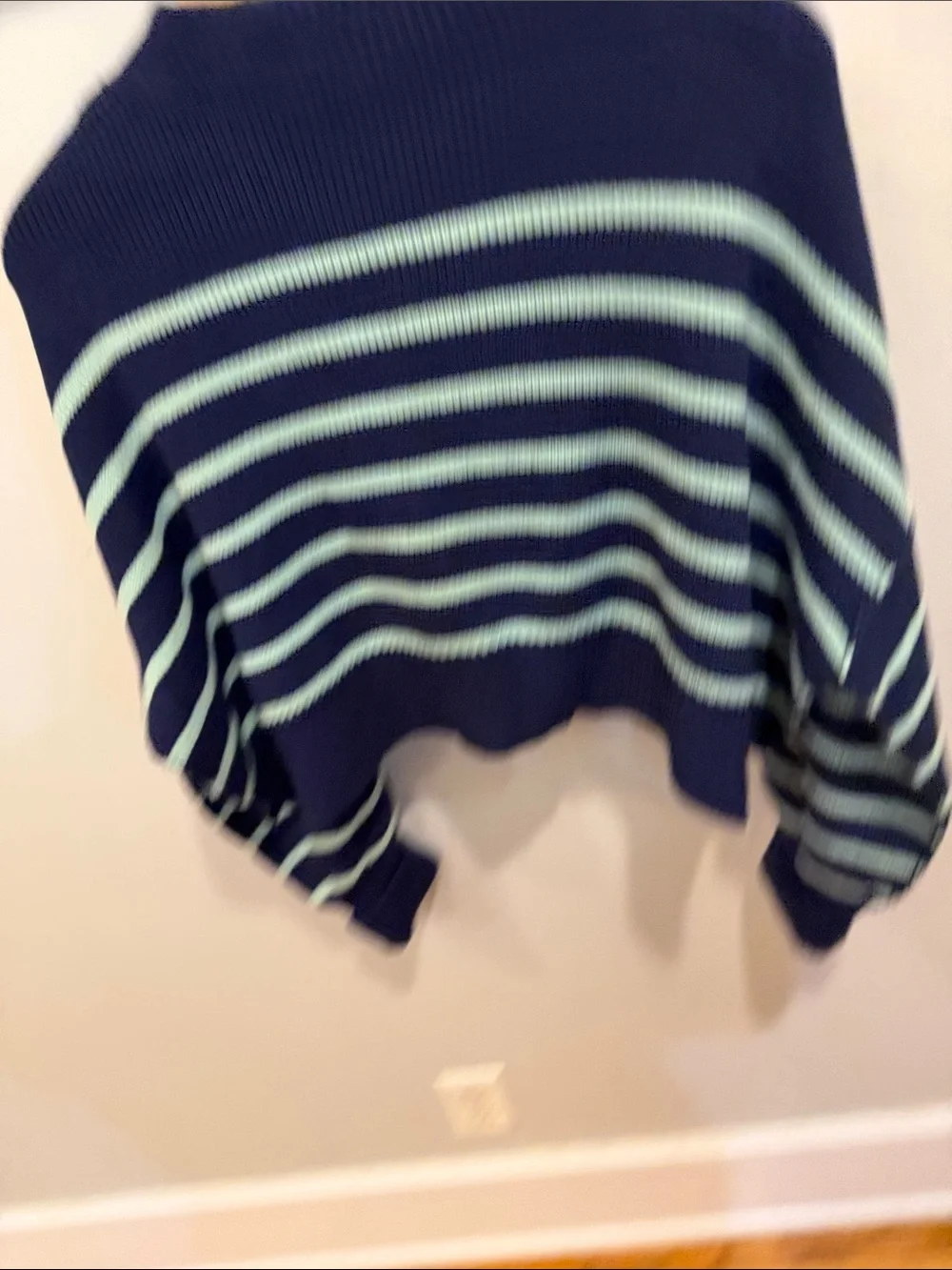 Free‎ People Easy Street Stripe Crop Pullover Size Small